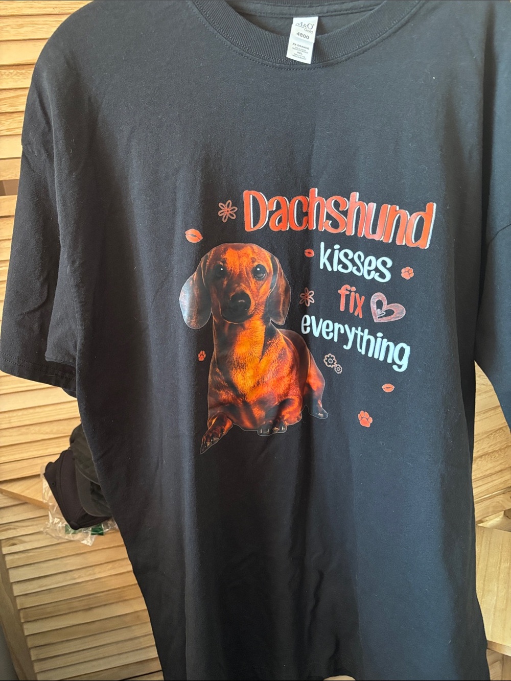 Dachshund Kisses Fix Everything T-Shirt XXL
